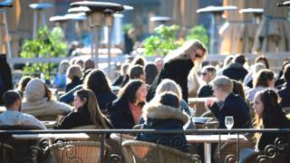 Coronavirus: Exposure rate ‘similar’ in London and Stockholm