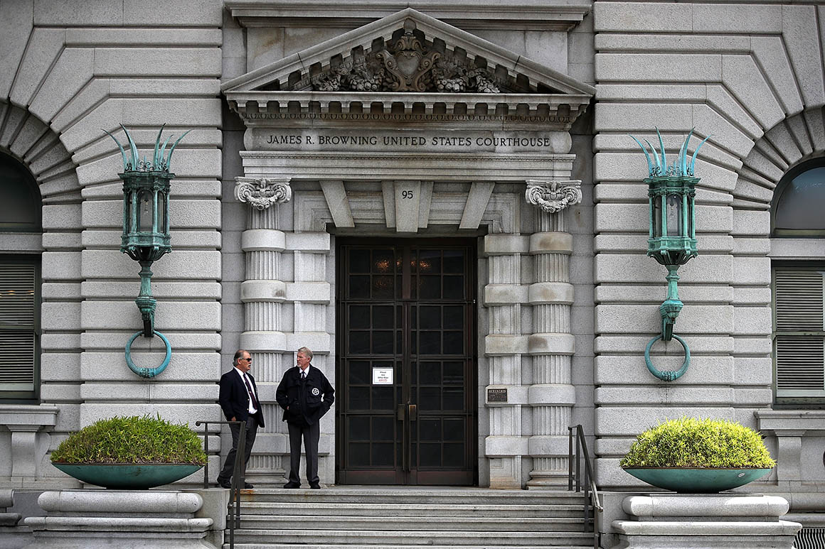 Appeals court OKs Trump plan to end protected immigration status for 4 countries
