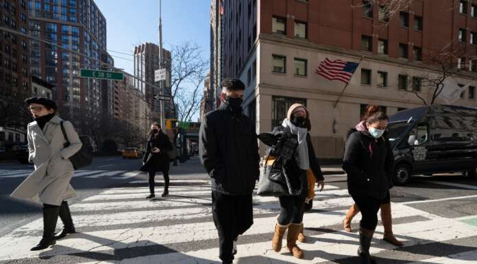 U.S. life expectancy plummets amid pandemic