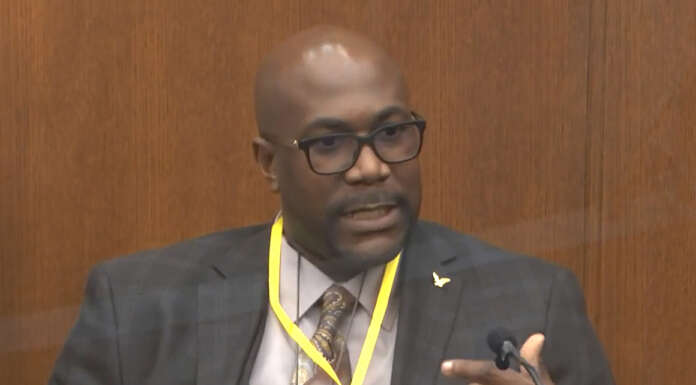 George Floyd’s brother sheds tears on the stand