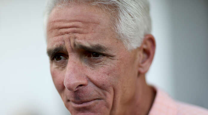 Charlie Crist’s bid for Florida governor faces early threats