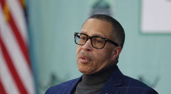 Detroit police chief preps Michigan governor campaign against Whitmer