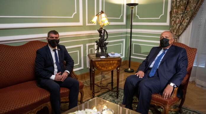 Israel, Egypt talk truce with Hamas, rebuilding Gaza Strip