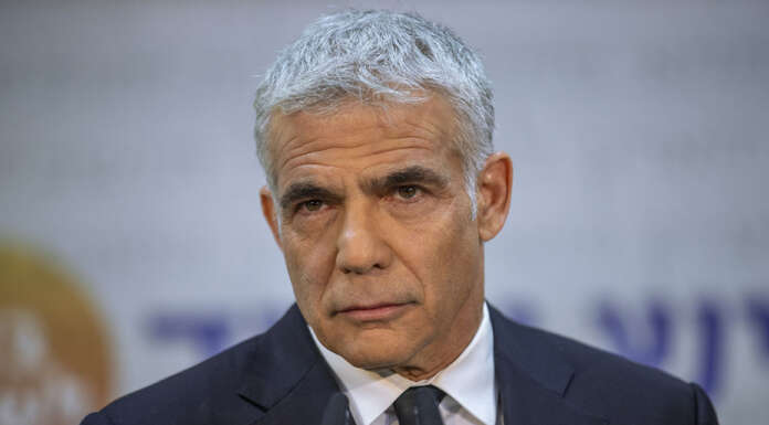 Netanyahu’s opponents hashing out deal as deadline looms
