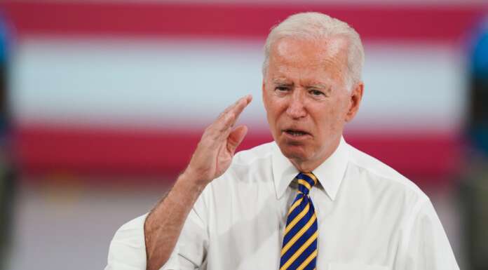 White House tries to preempt criticism of vaccination-or-test policies