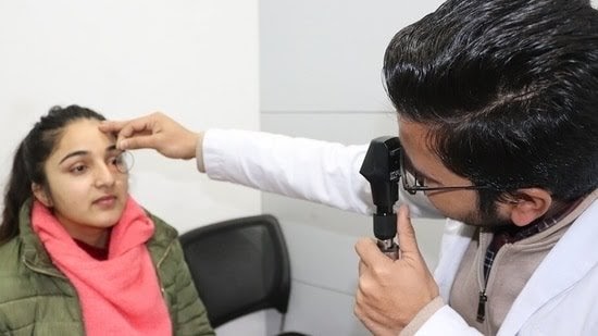 Study finds screen time linked to risk of myopia in young people