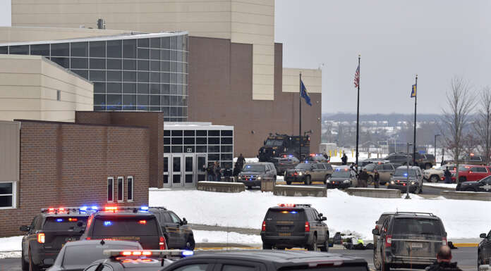 Student kills 3 in shooting at Michigan high school