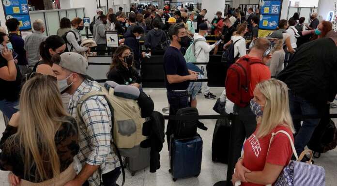 Thanksgiving travelers set pandemic record with more than 2.3 million in the air, TSA says