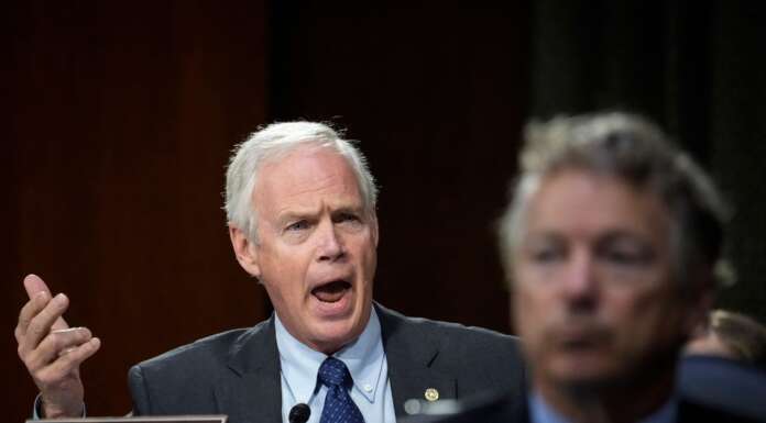 GOP Senator Says Fauci ‘Overhyped’ AIDS Just Like COVID-19