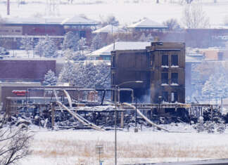 Cause of massive Colorado fire investigated; 3 missing