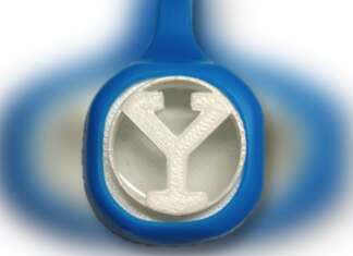 Yale researcher teams develops wearable clip to detect COVID