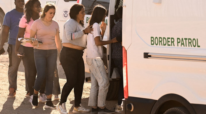 US asks for emergency stay of judge’s decision blocking Biden from releasing migrants without court dates
